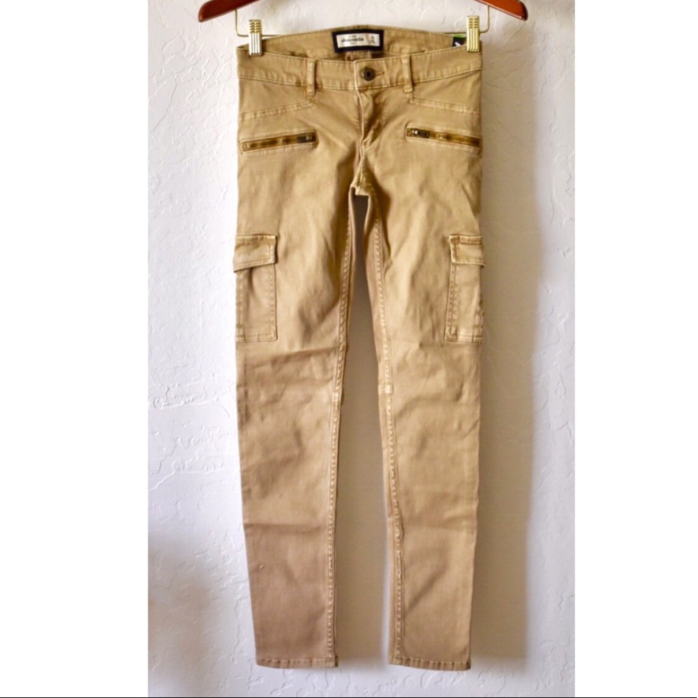 Abercrombie Girl’s Tan Pants